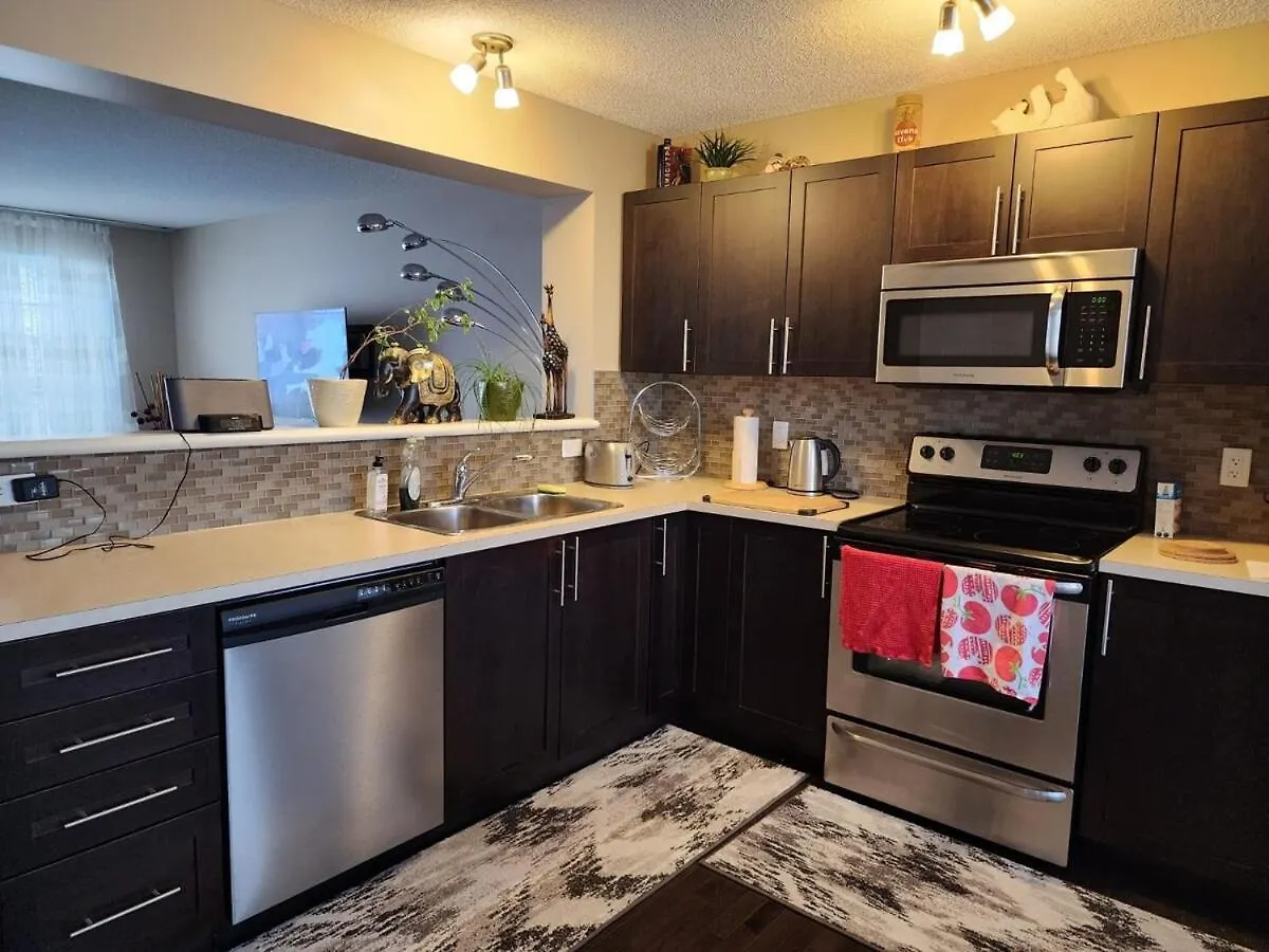 Cozy Luxury House Vila Edmonton 0*,  Canadá